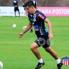 Sherman Cárdenas se reintegra a los entrenamientos con Junior