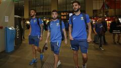 La primavera se anticipa en Sevilla. Los jugadores de Garitano llegaron cuando la temperatura era de casi 30 grados.