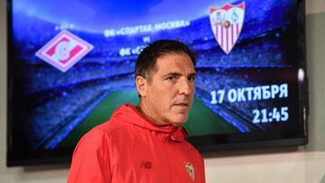 Berizzo en la rueda de prensa previa al partido ante el Spartak. 