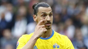 El delantero sueco del PSG, Zlatan Ibrahimovic, durante un partido de la Eurocopa.