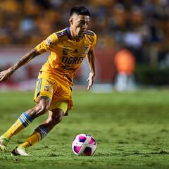 Fulgencio cerca de salir de Tigres para llegar al Atlas