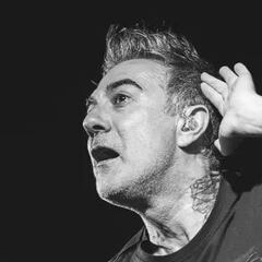 Así es a día de hoy ‘Molly’, el cantante de rock y pareja de Pilar Rubio antes de Sergio Ramos