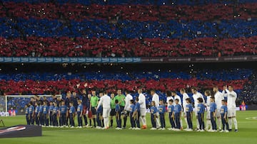  Pese a la distancia de seis puntos en la clasificaci&oacute;n, el Bar&ccedil;a es el favorito al triunfo en el Cl&aacute;sico del s&aacute;bado: su victoria cotiza dos euros m&aacute;s baja que la del Madrid.