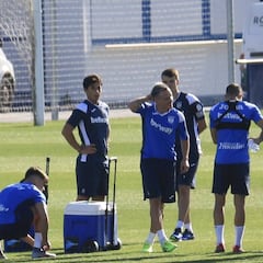 Roque Mesa, protagonista de un entreno sin apenas ausencias