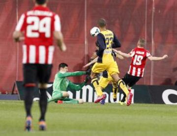 Gol de Muniain. 1-0.