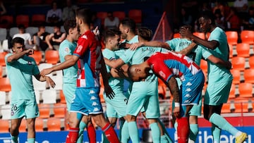 El Lugo y el Huesca se enfrentan sin nada en juego.