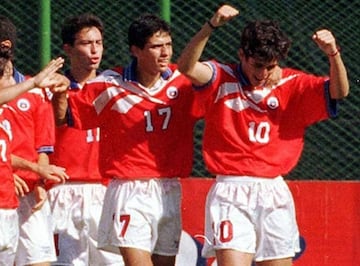 Mirosevic destacó desde pequeño, y fue parte de la selección chilena Sub 17 que se clasificó al Mundial de Egipto en 1997. 