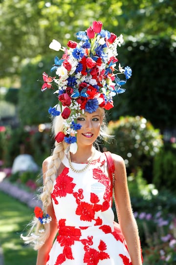 Ascot vuelve lleno de looks extravagantes y mucho glamour