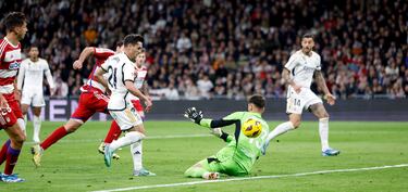 Brahim hizo el primer gol, resultó decisivo en el segundo y se ganó al Bernabéu con su fe y su entusiasmo. Rodrygo hizo su séptimo gol en cinco partidos. El Granada cayó sin molestar.