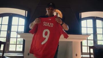 ‘Chupete’ Suazo publica el video más emotivo de su retiro: ojo al recuerdo a Bonini