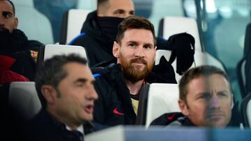 Messi, en el banquillo del Juventus Stadium.