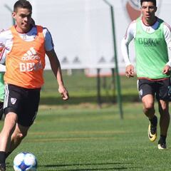 Santos Borré volvería a ser titular luego de siete meses