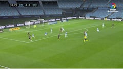 Ansu Fati brilla: inventa un pase a Messi que solo da Messi