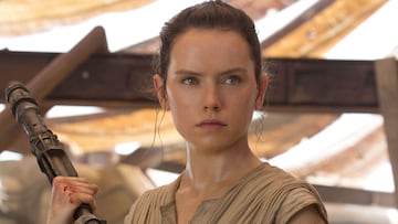 Daisy Ridley como Rey Skywalker.