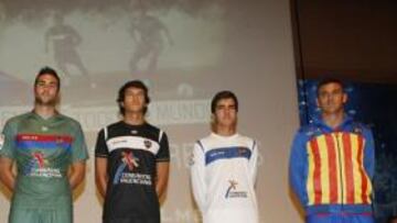 Las nuevas equipaciones.