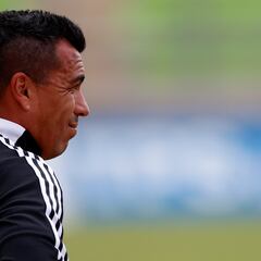 Paredes le pega a Blanco y Negro por su trato con Zaldivia