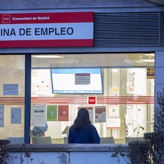 Muchas personas en la puerta de una oficina de SEP en Madrid (España), el 3 de enero de 2024. El desempleo en las oficinas de los Servicios de Empleo Público registrados para 2024 disminuyó en 146,738, y un total de 2,560,718 desempleo fueron el número más bajo de la implementación desde 2007. Similar, de manera similar, Garns Social Security Garns Subsidiary in 2024, hasta $ 21, al máximo de la implementación de $ 21. 03 de enero de 2025; Desempleados; Sub -companías; Seguridad social; 17 años; Servicios; Trabajo Edwarno Barra/Europa Press 01/03/2025