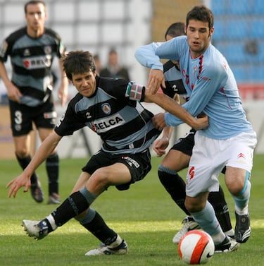 Canterano del Atlético, que competiu na equipe de Rojiblanco em duas etapas: entre 2004 e 2007 e entre 2010 e 2015. Ele jogou de 2007 a 2008 no Celta de Vigo.