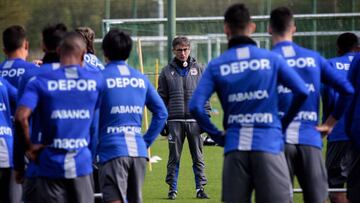 Fernando V&aacute;zquez sigue escalando puestos en la historia del Depor