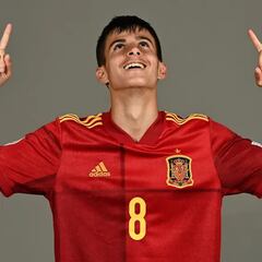 El Betis renueva a Dani Pérez y ‘espanta’ a Real Madrid y City