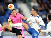 César derriba el muro talaverano