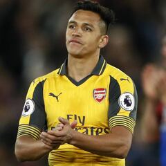 Ranieri compara a Alexis con ex figura italiana del Chelsea