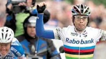<b>REY EN BÉLGICA. </b>Óscar Freire se impuso a Marc Lotz (izquierda) y Axel Merckx.