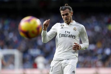 The Santiago Bernabéu crowd single out Gareth Bale