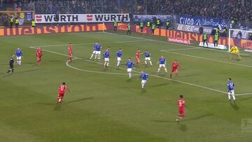 El incre¨ªble gol de Costa en triunfo del Bayern de Vidal