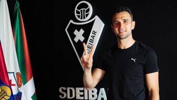 Kike García, armero hasta 2021