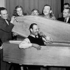 El mago británico que engañó a Rommel y convirtió el norte de África en el mayor espectáculo de ilusionismo de la historia