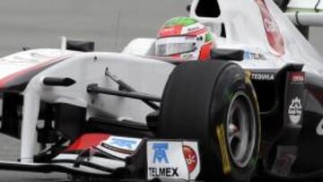 Webber, mejor tiempo, al anularse el de Sergio Pérez