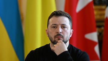 Ukraine's President Volodymyr Zelensky prepares for a plenary meeting at a summit held at Lancaster House in central London on March 2, 2025. JUSTIN TALLIS/Pool via REUTERS