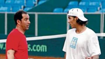 <b>EN LA PISTA. </b>Costa y Nadal durante el entrenamiento de ayer.