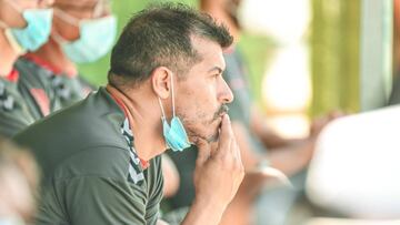 Almirón espera la acreditación de la FIFA para tramitar su licencia