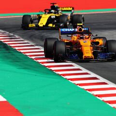Sainz, segundo en Montmeló y 6 coches delante de McLaren