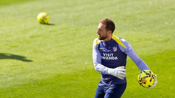 Oblak, en la sesión del Atlético de esta mañana.