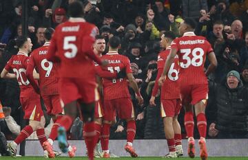 El clásico inglés no decepcionó y con un empate a dos goles Liverpool y Manchester United protagonizaron un partido más que emocionante 