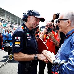 La decisión de Newey, para largo