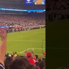 El festejo de ‘Dibu’ Martínez que enojó a los hinchas chilenos