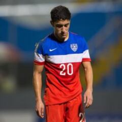 10 jugadores de Chivas que no nacieron en México