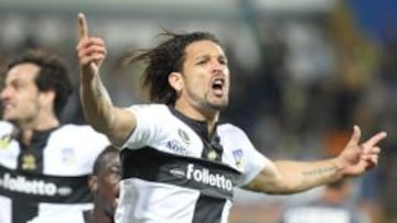 Amauri celebra el 1-0 de la última jornada ante el Livorno.