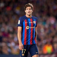 Marcos Alonso, el ‘nuevo’ central de Xavi