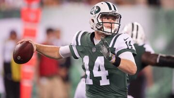 Aug 10, 2018; East Rutherford, NJ, USA; New York Jets quarterback Sam Darnold (14) throws a pass against the Atlanta Falcons during the second half at MetLife Stadium. Mandatory Credit: Vincent Carchietta-USA TODAY Sports