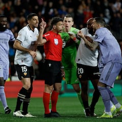 Gil Manzano robó plano a Vinicius