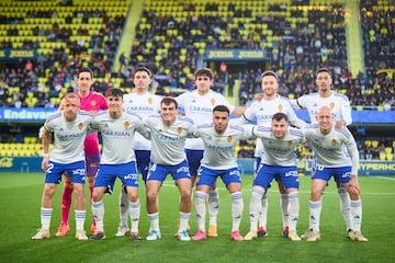 Edgar Badia volvió a ser ese portero que salva puntos. Ante un Villarreal B que apretaba, el meta tuvo que emplearse a fondo para dejar la X en el marcador. Nos quedamos con un palmeo espectacular en un rechace, en el que tuvo que levantarse rápido del suelo tras lanzarse para intentar parar el primer disparo.