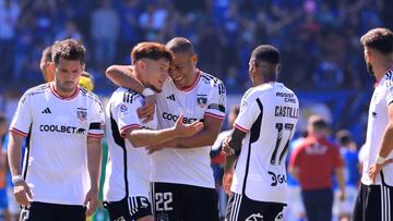 Futbol, Huachipato vs Colo Colo.
Cuarta fecha, campeonato Nacional 2023.
Los jugadores de Colo Colo celebran el triunfo contra Huachipato por primera division realizado en el estadio CAP de Talcahuano, Chile.
01/04/2023
Marco Vazquez/Photosport

Football, Huachipato vs Colo Colo.
4th date, 2023 National Championship.
Colo Colo’s players celebrate their victory against Huachipato’s for first division match held at the CAP stadium in Talcahuano, Chile.
01/04/2023
Marco Vazquez/Photosport