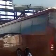 Bus del Necaxa de los chilenos se incendia en su arribo a Monterrey