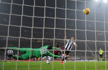 Donnarumma “too embarrassed to say anything to Cristiano”