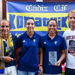 Álex Fernández y el Cádiz Femenino, homenajeados en San Fernando
